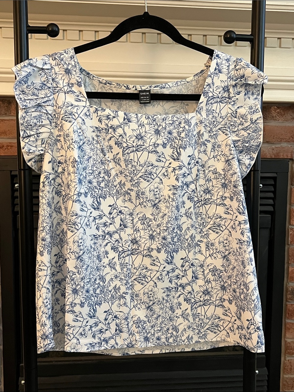SHEIN White and Blue Floral Square Neck Ruffle Sleeve Blouse
